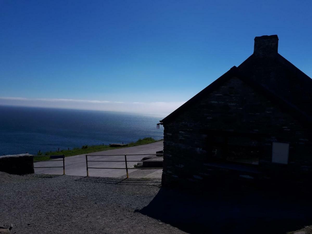 Villa Old Irish Farmhouse Dingle Exterior foto